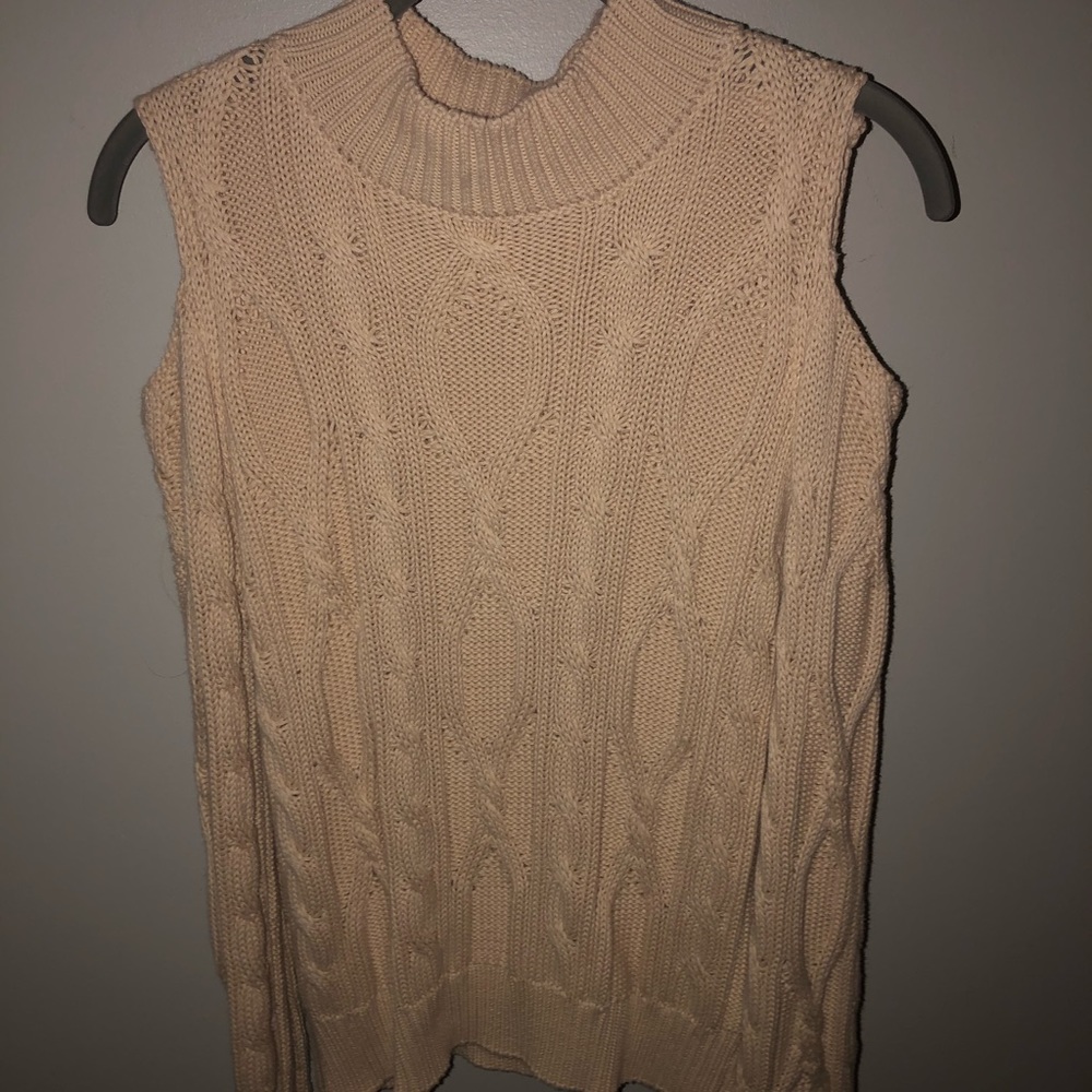 Cut out sleeve sweater